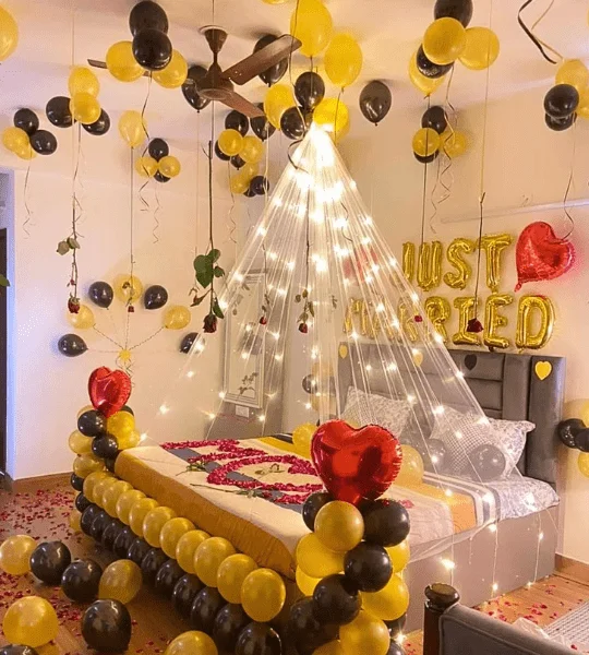 balloon and flower decoration for couple room decoration